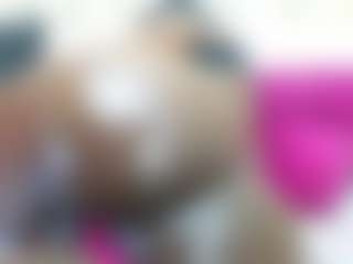 Ebonydoll2u's Live Sex Cam Show