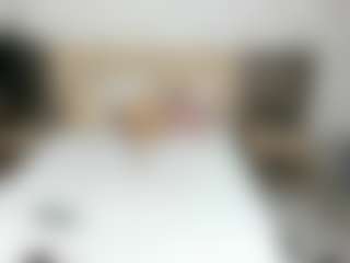 Show de cam en direct avec rebecacorttez - Butt Plug sur Camsoda