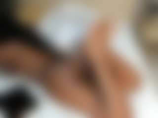 Live cam show with rebecacorttez - Butt Plug on CSO-WL