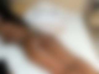 Live cam show with rebecacorttez - Public Ebony on crypto-cams
