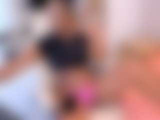 Live cam show with rebecacorttez - Ebony on Camversity | colombia