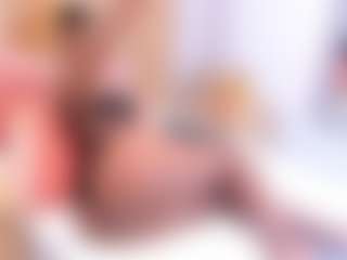 Live cam show with rebecacorttez - Normal on CamClone