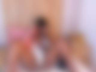 rebecacorttez's Live Sex Cam Show