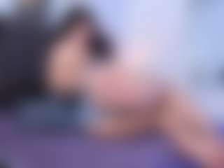 Live cam show with Sofi Perez - Oil on Fapmatic.com