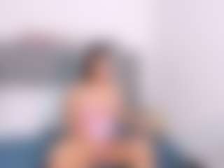 Live cam show with Sofi Perez - Oil on TeamSkeetLive