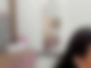 Sofi Perez MILF webcam performer live streaming