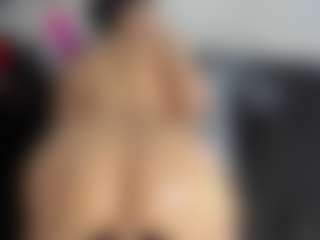 Live cam show with Sofi Perez - Chubby on AdultVida.com