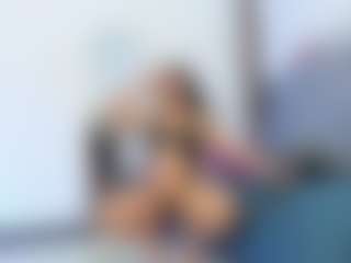 Live cam show with Sofi Perez - Amateur MILF on SxyPornLive