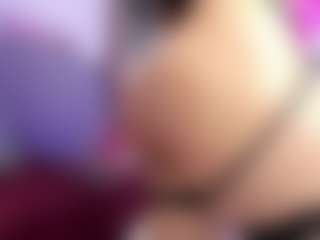 Live cam show with Sofi Perez - Chubby on Fling VIP Chat