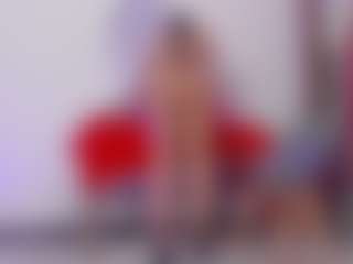 Live cam show with Sofi Perez - Athletic BBW on luckytryst.com