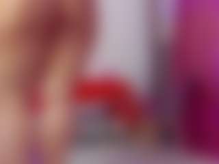 Live cam show with Sofi Perez - Moaning on Camsoda