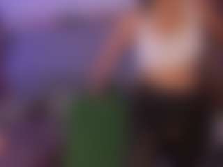 Live cam show with Sofi Perez - Athletic BBW on camwithhim.com