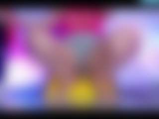 Sweetsin2u MILF webcam performer live streaming