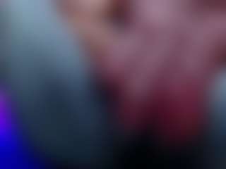 Live cam show with Sweetsin2u - Living Room on CamClone