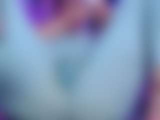 Live cam show with Sweetsin2u - Shaved on Camsoda