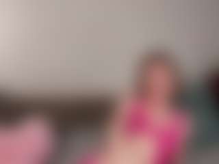 SelenaSweetx's Live Sex Cam Show