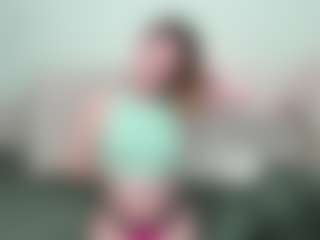 Live cam show with SelenaSweetx - Red Hair on xDating