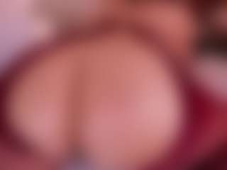 Live cam show with Biancax - Ass Clapping on Camsoda Late Night
