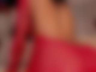 Luna Ruso's Live Sex Cam Show