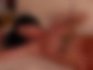 Live cam show with Luna Ruso - Brown Eyes on testsause.com