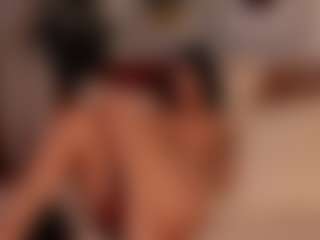 Live cam show with Luna Ruso - Teen (18+) on SquirtSoMuch