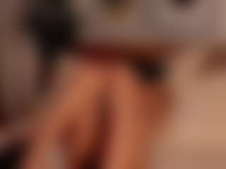 Luna Ruso's Live Sex Cam Show