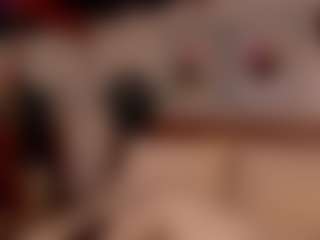 Luna Ruso's Live Sex Cam Show