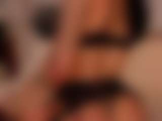 Luna Ruso's Live Sex Cam Show