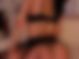 Luna Ruso's Live Sex Cam Show