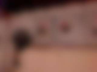 Live cam show with Luna Ruso - Lush on googirlz