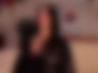 Luna Ruso's Live Sex Cam Show