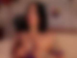 Luna Ruso's Live Sex Cam Show