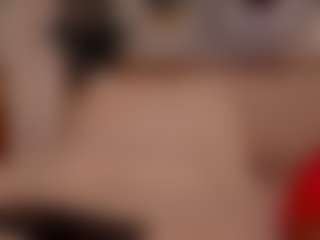 Luna Ruso's Live Sex Cam Show