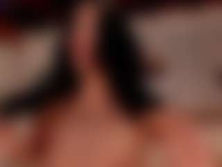 Luna Ruso's Live Sex Cam Show