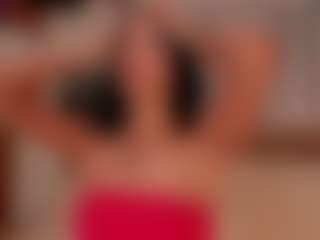 Luna Ruso's Live Sex Cam Show