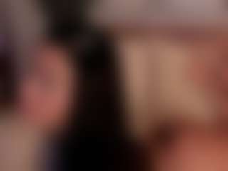 Luna Ruso's Live Sex Cam Show
