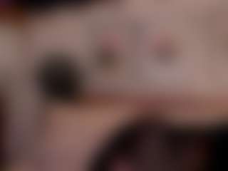 Luna Ruso's Live Sex Cam Show