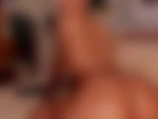 Luna Ruso's Live Sex Cam Show