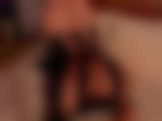 Luna Ruso's Live Sex Cam Show