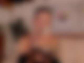 Luna Ruso's Live Sex Cam Show