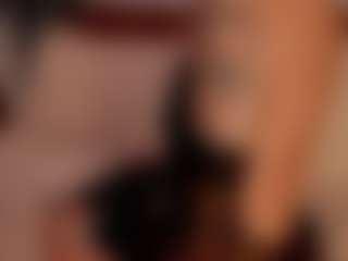 Luna Ruso's Live Sex Cam Show