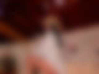 Luna Ruso's Live Sex Cam Show