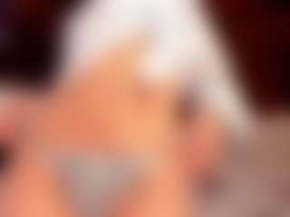 Luna Ruso's Live Sex Cam Show