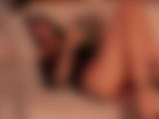 Luna Ruso's Live Sex Cam Show