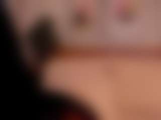 Luna Ruso's Live Sex Cam Show