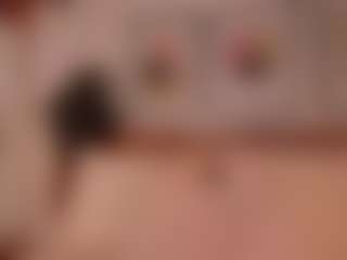 Luna Ruso's Live Sex Cam Show