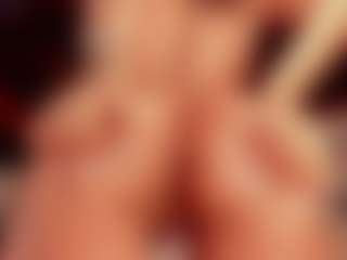 Luna Ruso's Live Sex Cam Show