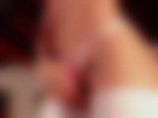 Luna Ruso's Live Sex Cam Show