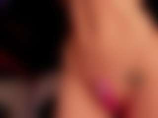 Luna Ruso's Live Sex Cam Show