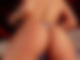 Luna Ruso's Live Sex Cam Show